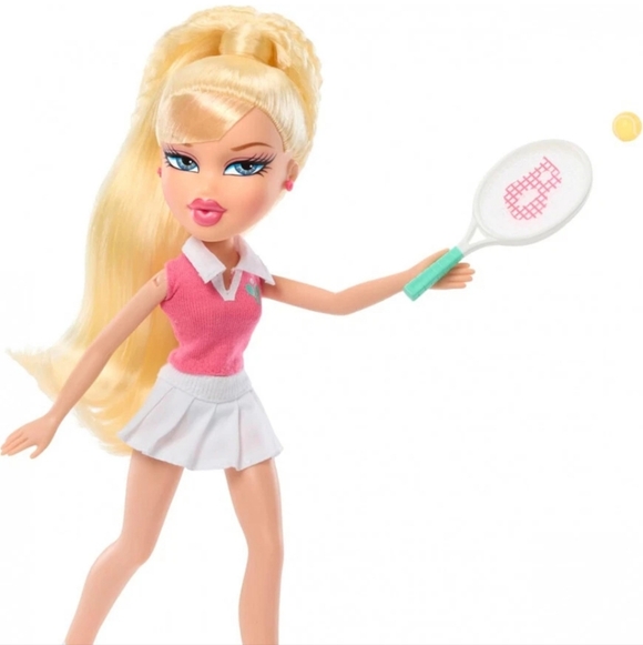 Chloe Play Sportz Doll - Picture 8 of 10